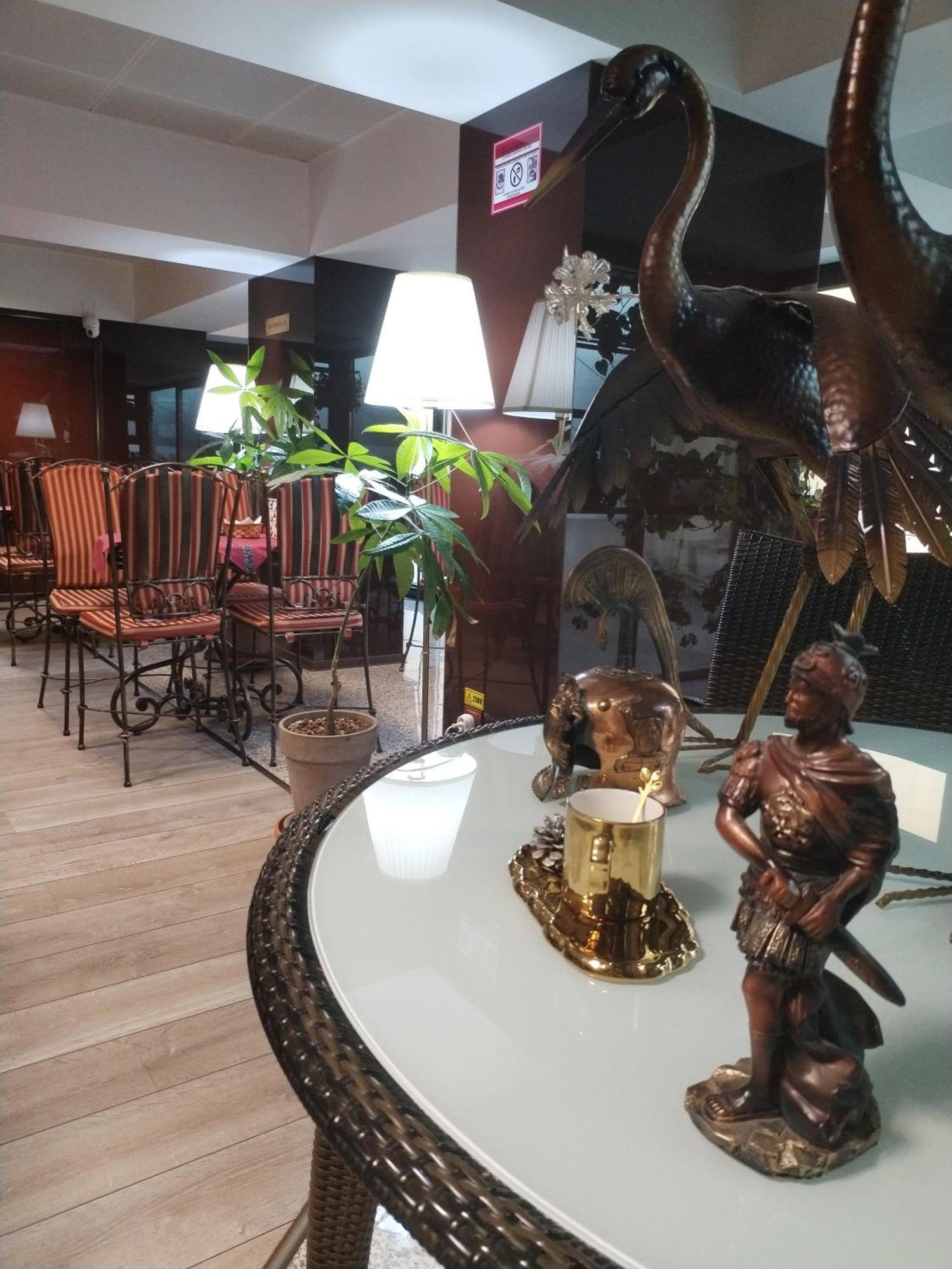 Grand Pier Boutique Luxury King And Queen Deluxe Rooms, With Free Welcome Breakfast For All Stays Up To 4 Nights Бухарест Экстерьер фото