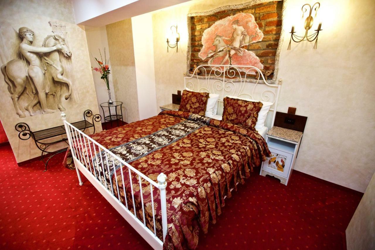 Grand Pier Boutique Luxury King And Queen Deluxe Rooms, With Free Welcome Breakfast For All Stays Up To 4 Nights Бухарест Экстерьер фото